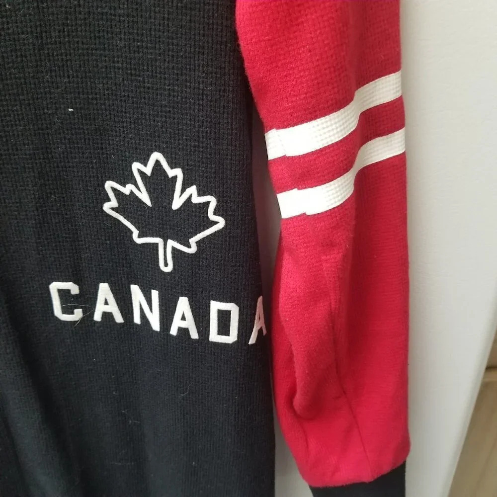 Hudson's Bay Olympics Team Canada 2018 Rare Pyjama Jumpsuit Black Red Beaver - Picture 9 of 11